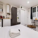 Studio fonctionnel hopital bichat - paris 18 - 2P